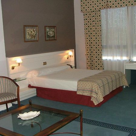 Hotel Las Cigueenas Трухільйо Номер фото