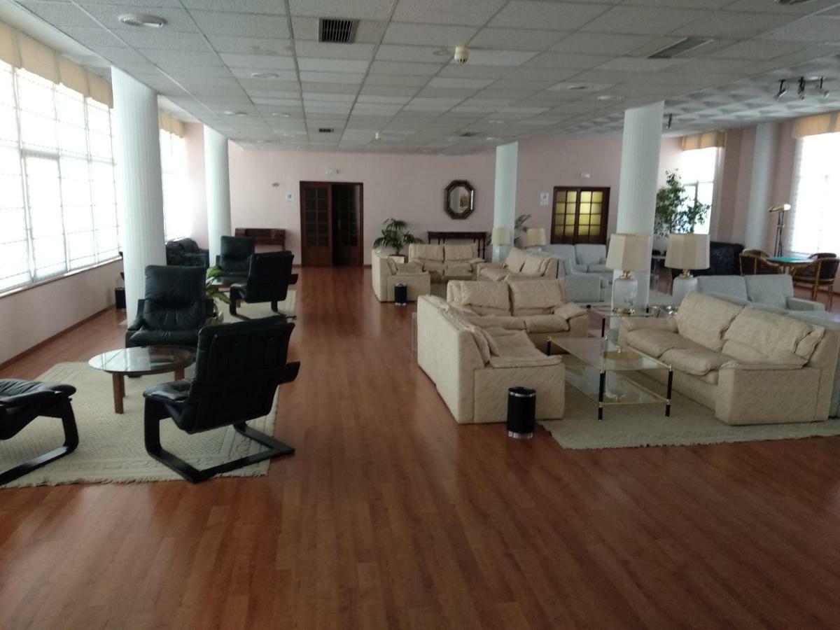 Hotel Las Cigueenas Трухільйо Екстер'єр фото